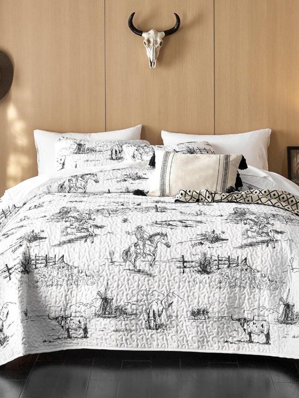 Western Quilt Set, Rustic Ranch Life with Cowboy Southwestern Vintage Country Pa